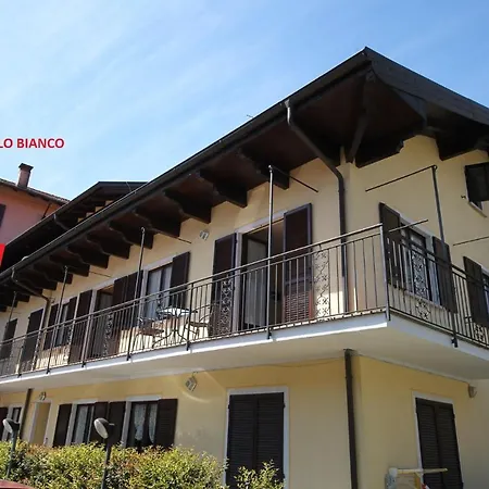 Sleeps 2 * Baveno